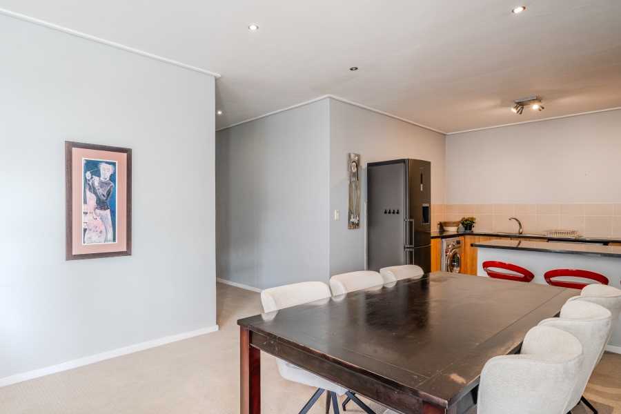2 Bedroom Property for Sale in Sea Point Western Cape
